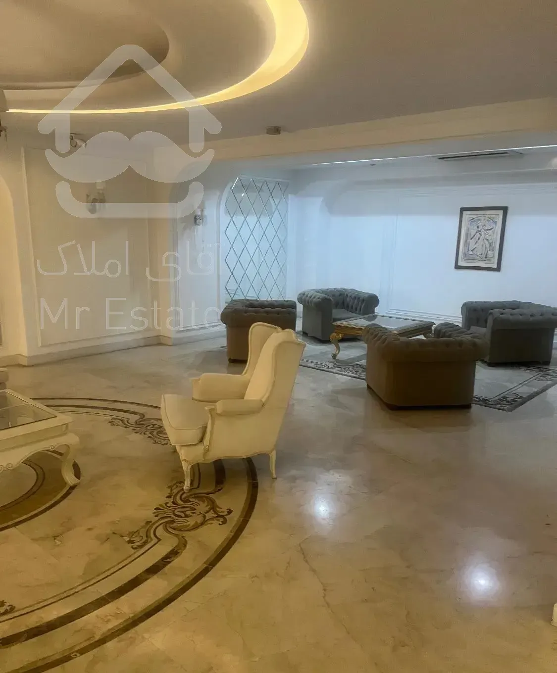 کامرانیه جنوبی (طاووس) ۱۵۰ متر ۳ خواب