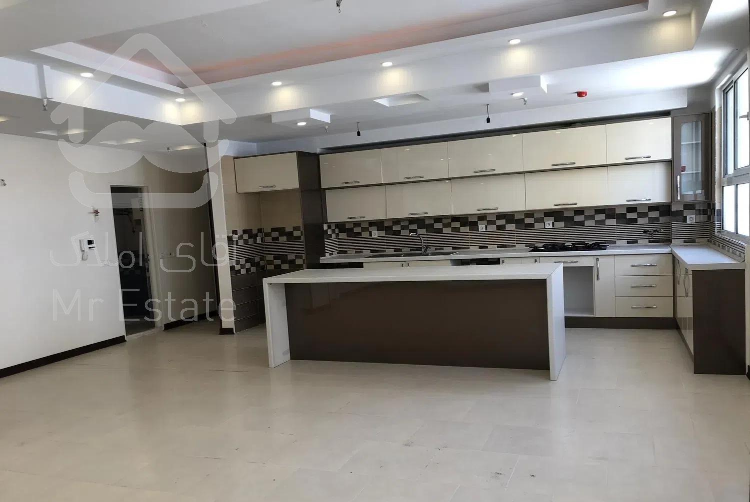 برج نگین ارم ۱۵۱ متر ۳ خوابه