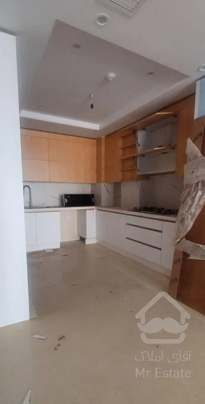 ۹۰ م / ۲خواب / کلید نخورده/ تهران ویلا