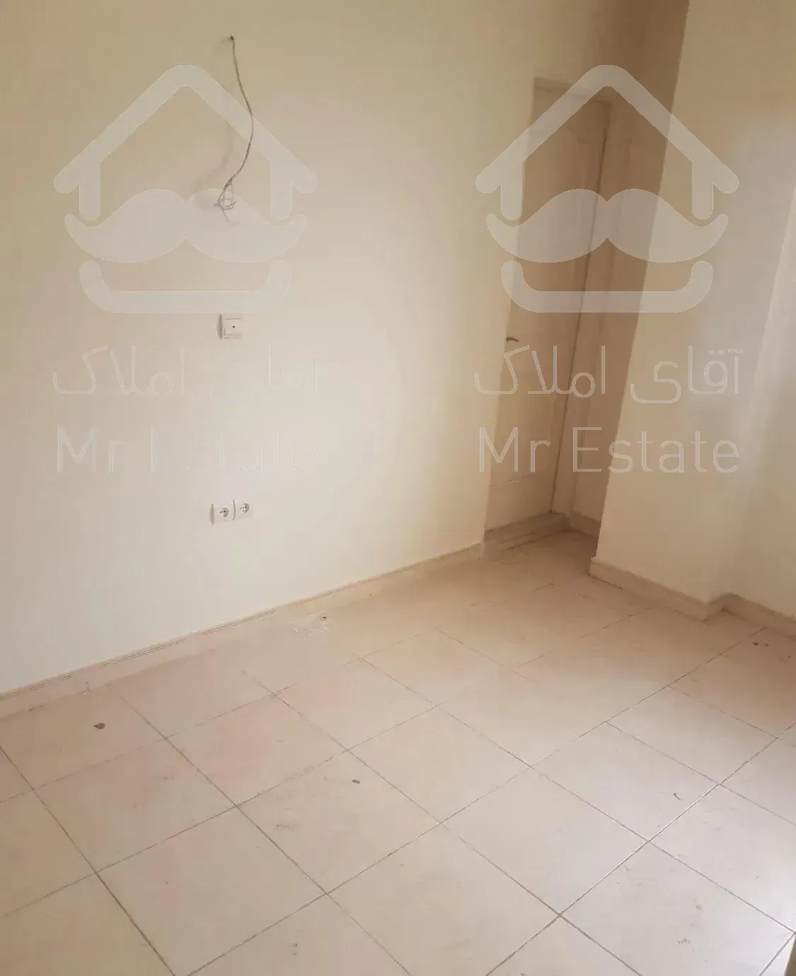 کریم خان خ به آفرین۲۰۰متر۴خوابه تکواحدی