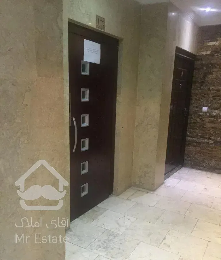 ۴۳متر۷ساله با انباری واسانسور وتراس