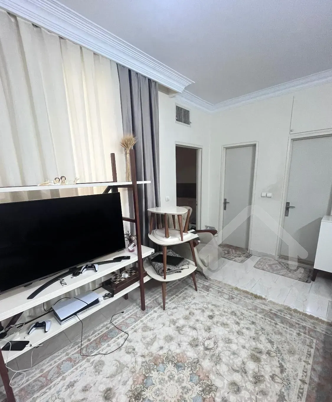 آپارتمان ۵۰متر یک خوابه با آسانسور