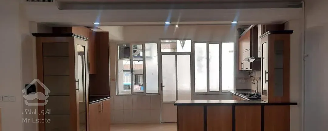 ۱۰۵ متر تکواحدی طبقه دوم