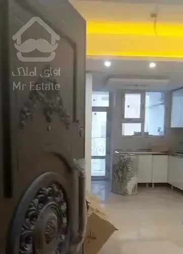 ۵۴ متر یک خواب کلید نخورده فول روف سه نبش