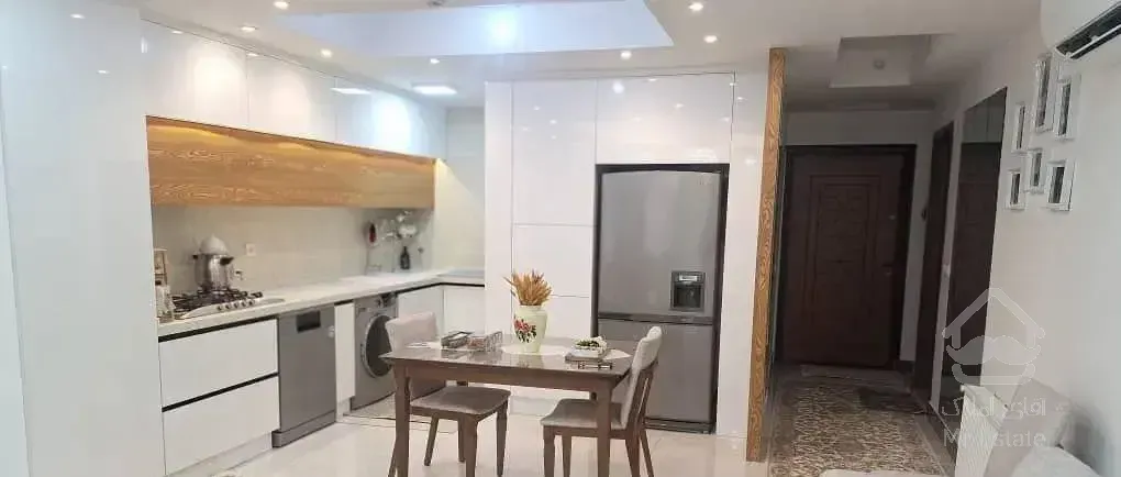 فروش آپارتمان ۱۰۰متری در پاسداران بابلسر