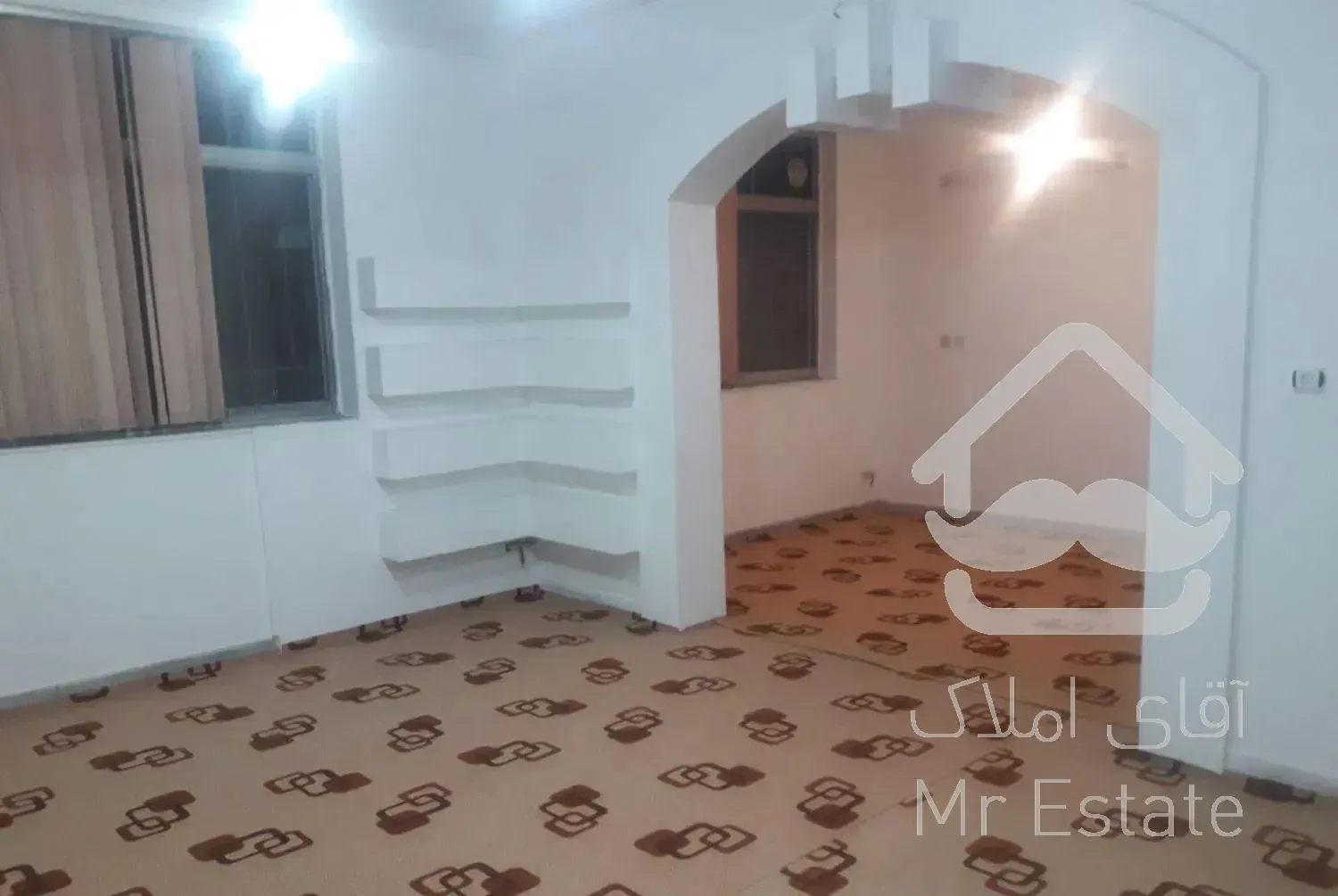 ویلائی۱۸۰ متری لنگرود جاده چمخاله