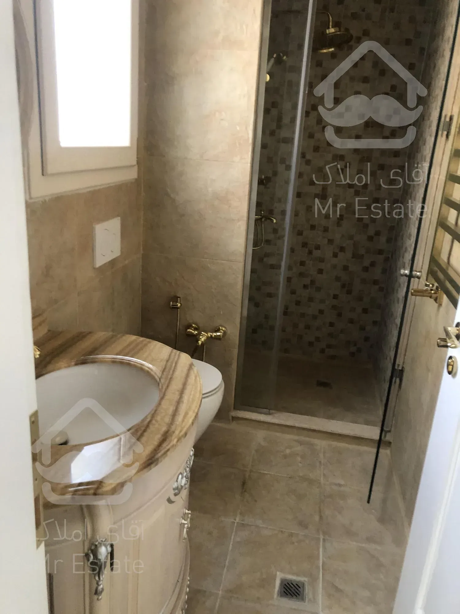 رهن و اجاره آپارتمان ۲۵۰ متری ۳ خوابه در اقدسیه