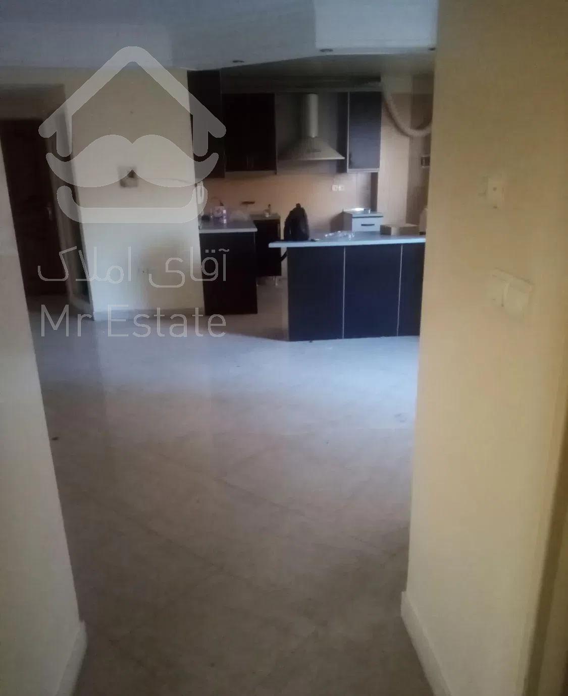 82متر آپارتمان بلوار فردوس بهار جنوبی