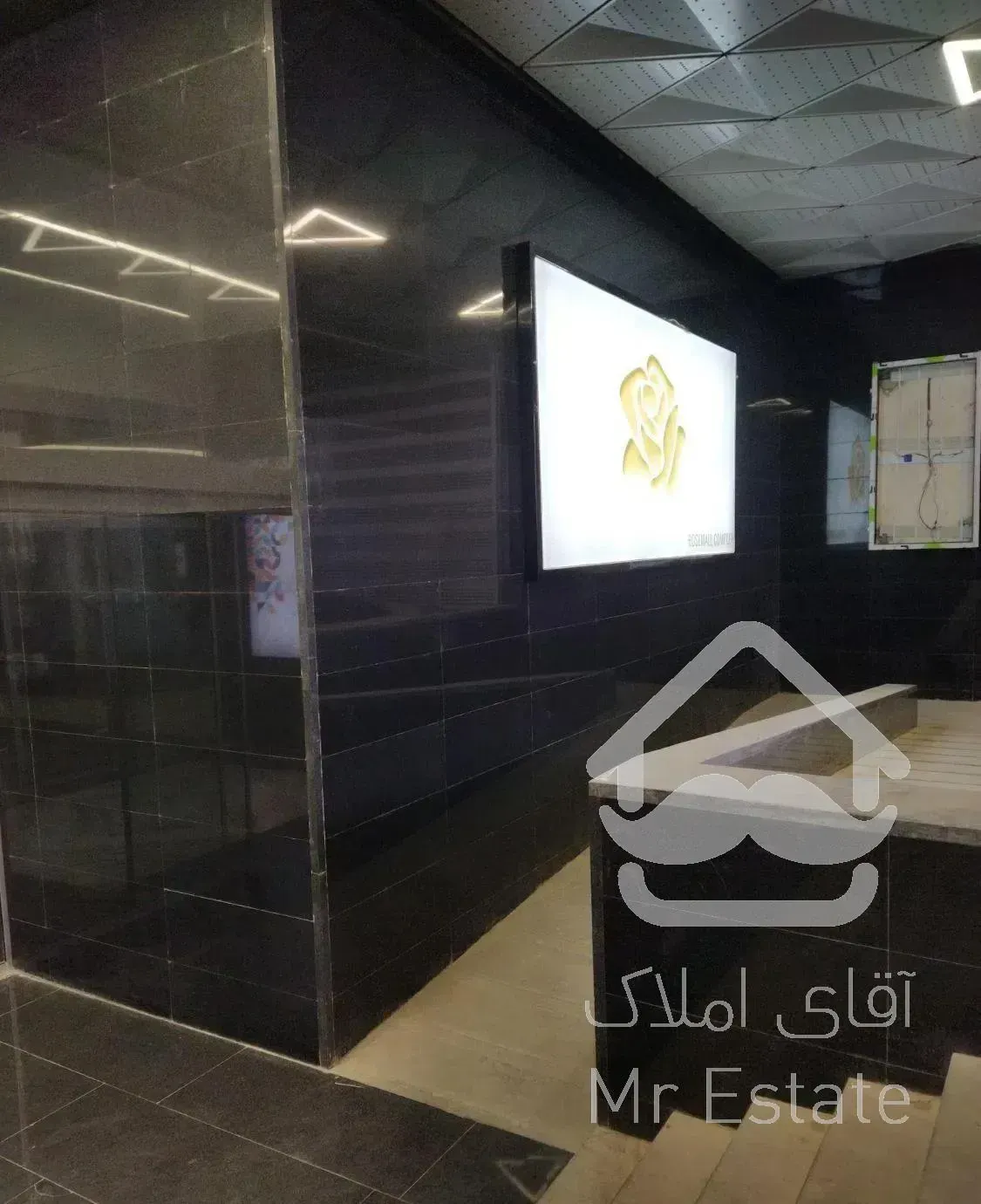 آپارتمان۱۲۰متر۳خواب ویو کوه و آبشار کلیدنخورده