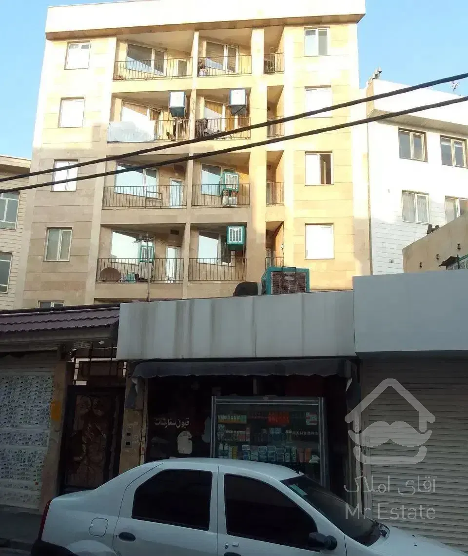 اپارتمان ۴۸متری سراه امین حضور کوچه در دار