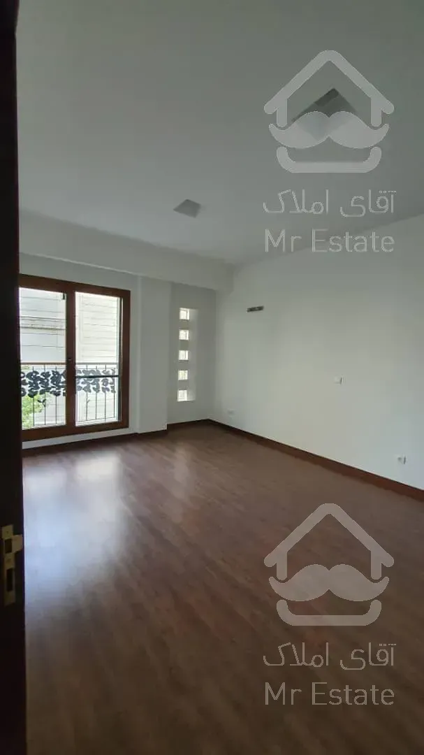 اجاره و رهن آپارتمان ولنجک 180  متر لوکس