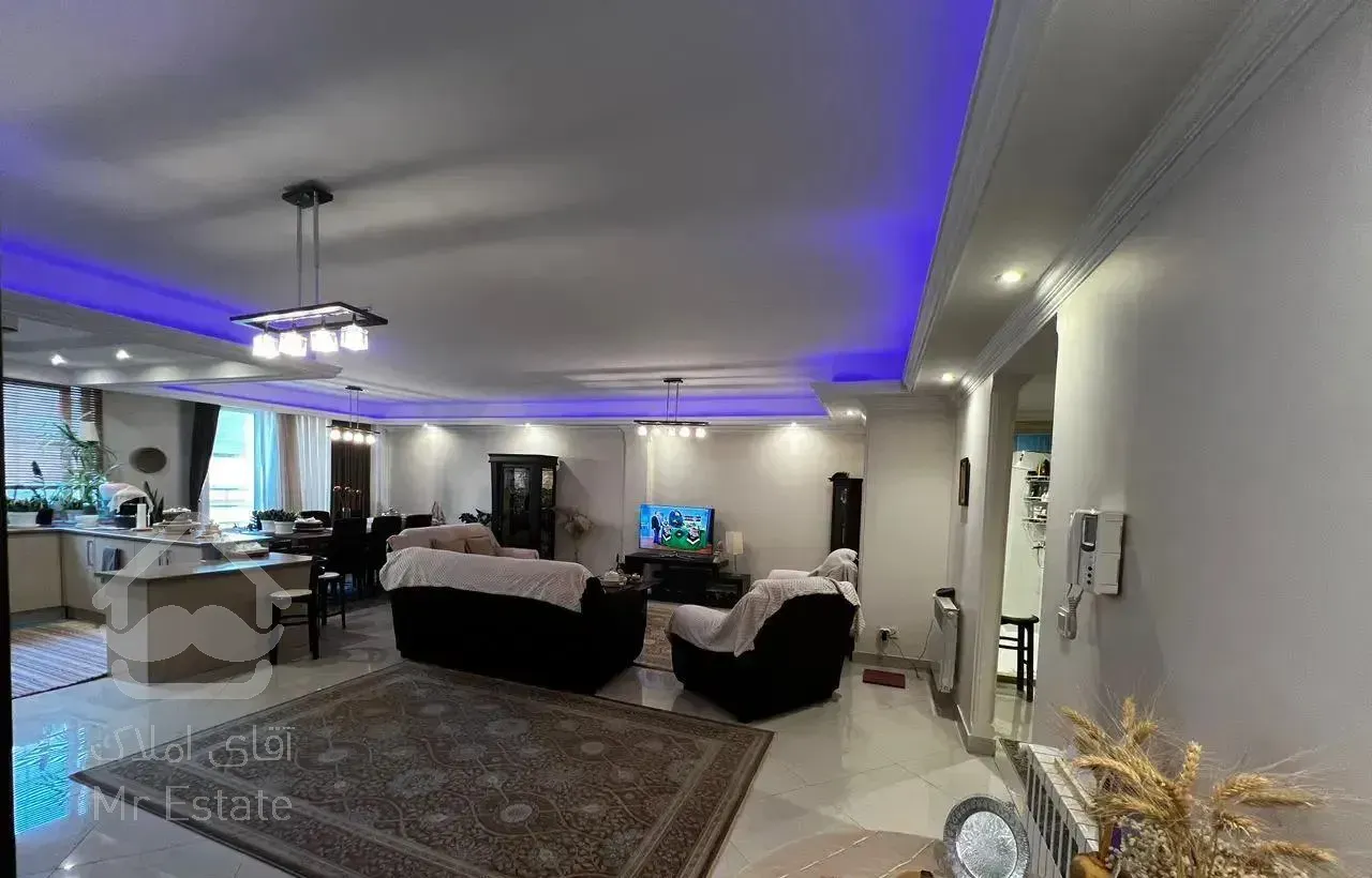 ۱۰۰متر تاپ لوکیشن فول امکانات/فایل شخصی