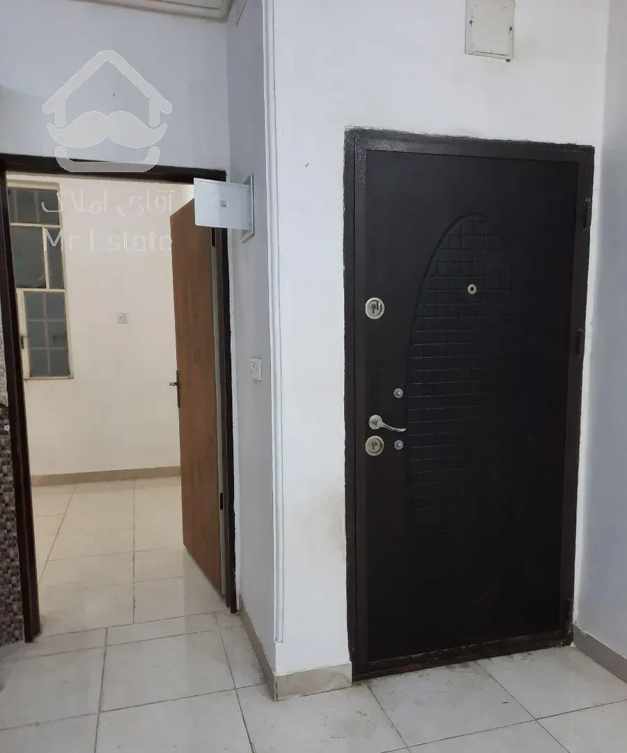 ۶۶متر و۷متر حیاط خلوت که در سند نیست که باآن ۷۳متر