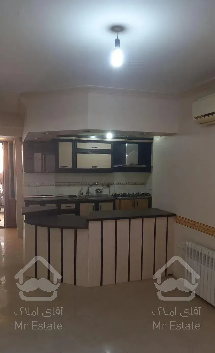 اپارتمان همکف۸۰متر۲خواب پارکینگ اسانسورپارکینگ انباری