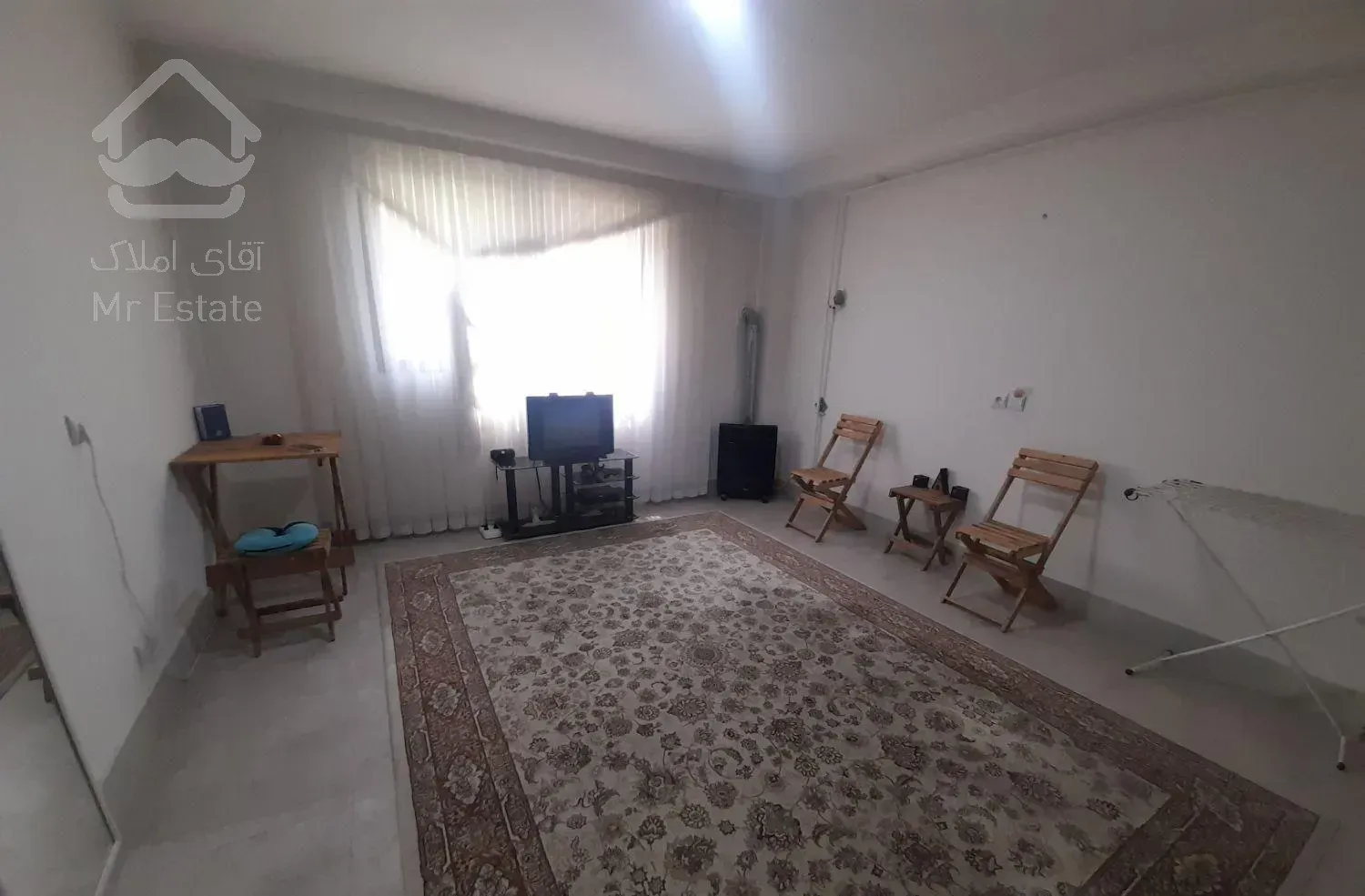 ۵۵مترطبقه۱بلوارمنفردشهرک بانگهبانی سندتکبرگ مالکیت