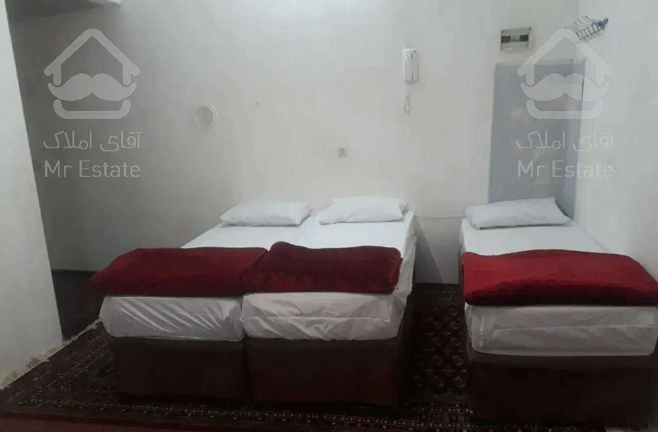 نزدیک حرم مطهر،اپارتمان مبله تمیز،پارکینگ،حیاط دار