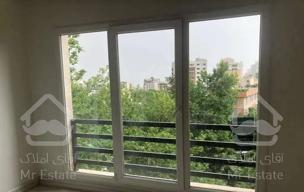 باغ فردوس - ۲۱۵ متر