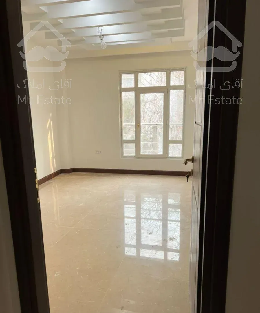 آپارتمان ظفر ۱۸۲ متر کلید نخورده تک‌ واحد