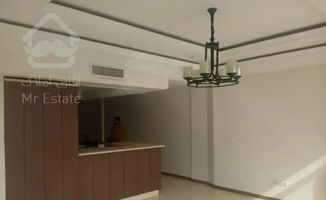 فروش آپارتمان ۱۷۵ متری ۳ خوابه در جماران