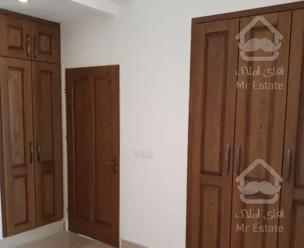 سه خوابه لوکیشن   غرق در نور