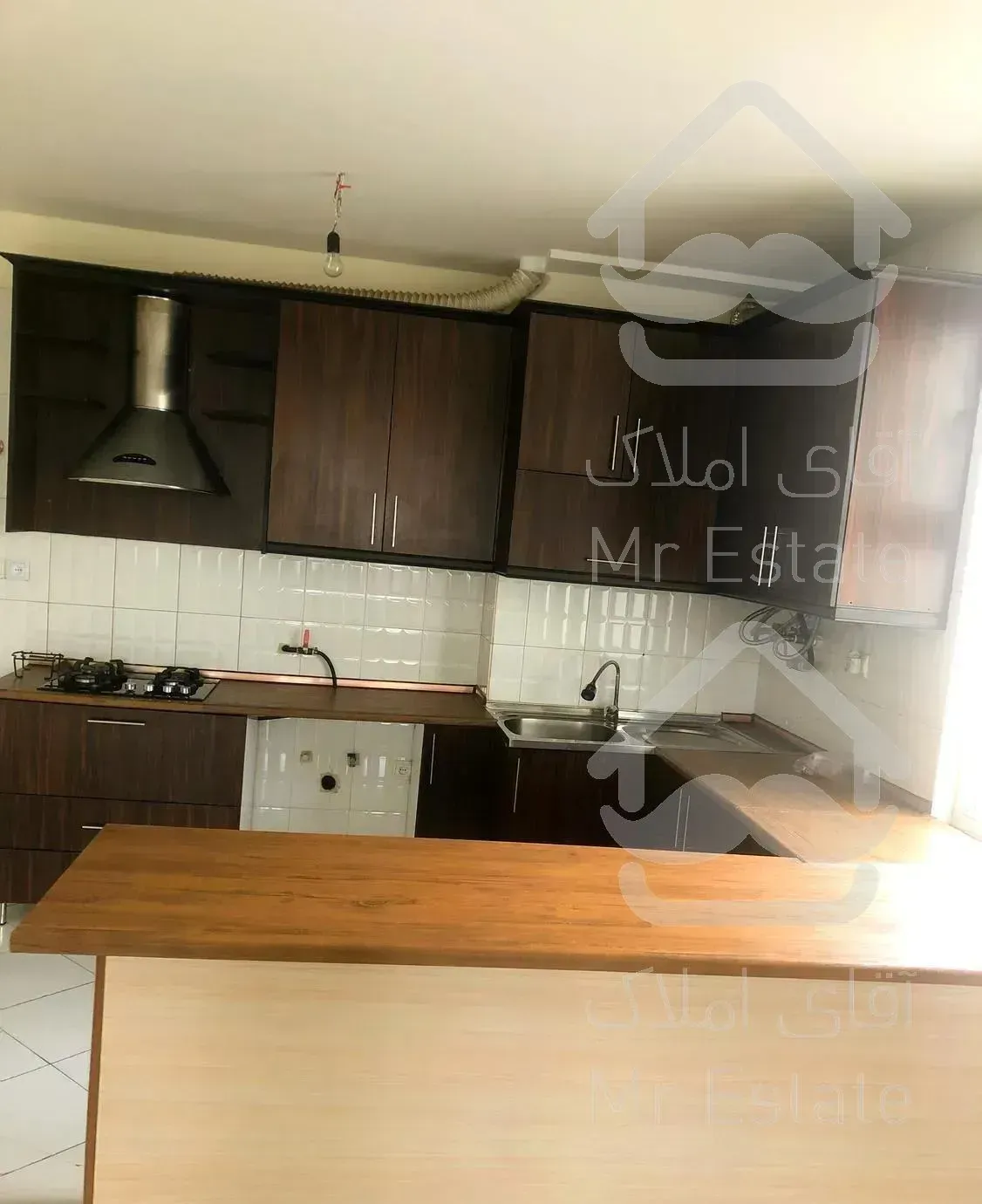 آپارتمان ۸۹/۵ متری/ دوخواب/ نورگیر