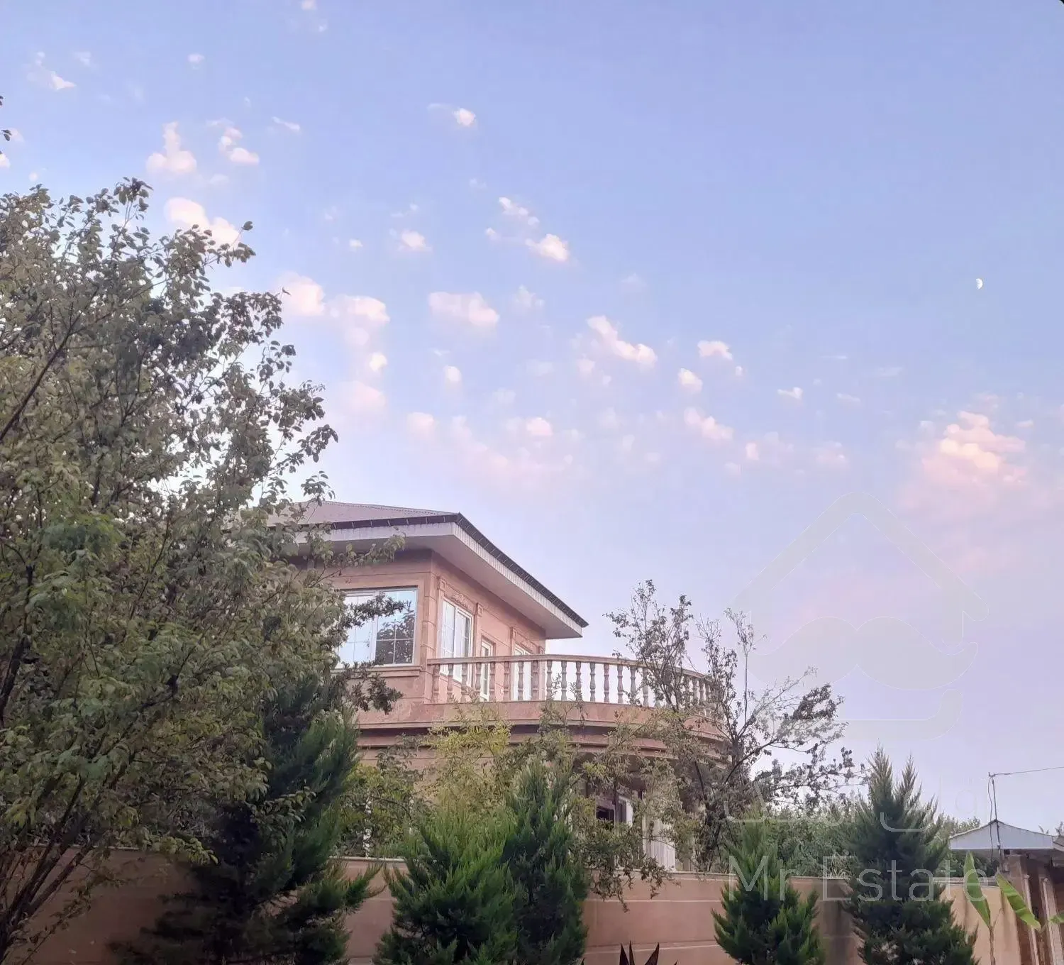 فروش ویلا خوش ساخت کلیدنخورده لاهیجان