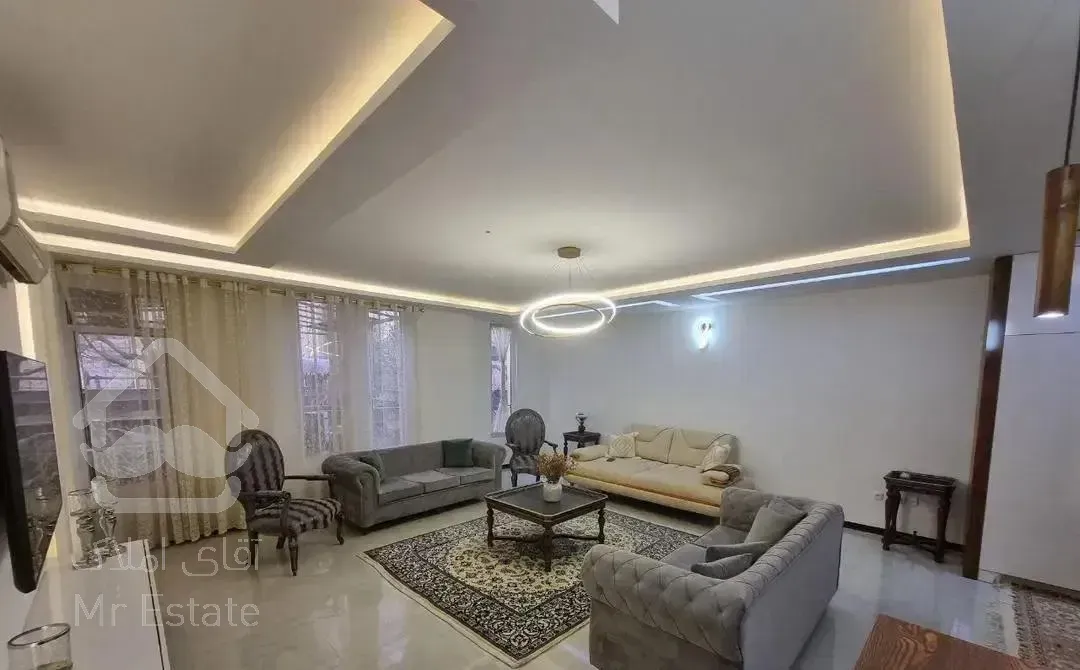 آپارتمان تک واحدی در آزادشهر/نوساز