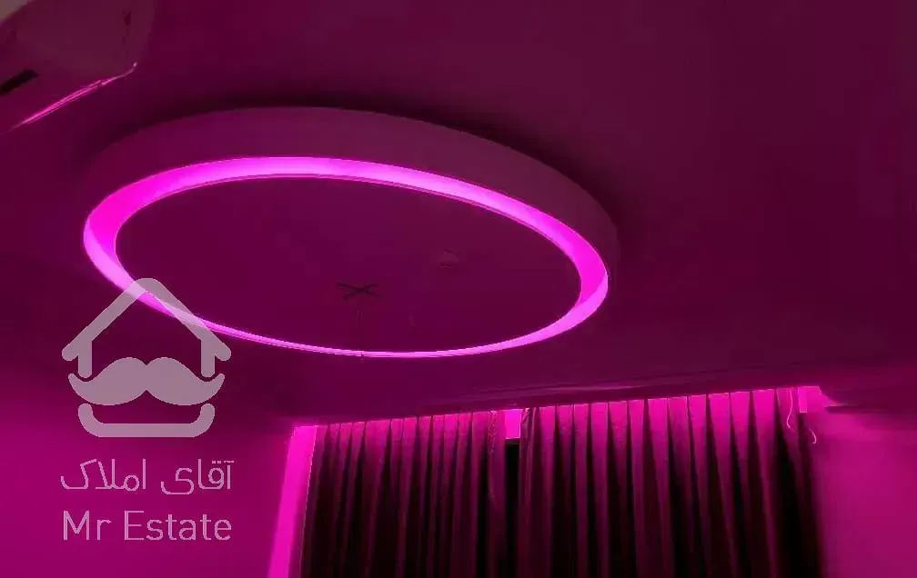 ۲۰۷متر طبقه ۱۰ ** ۵پارکینگ باکس** تکواحدی