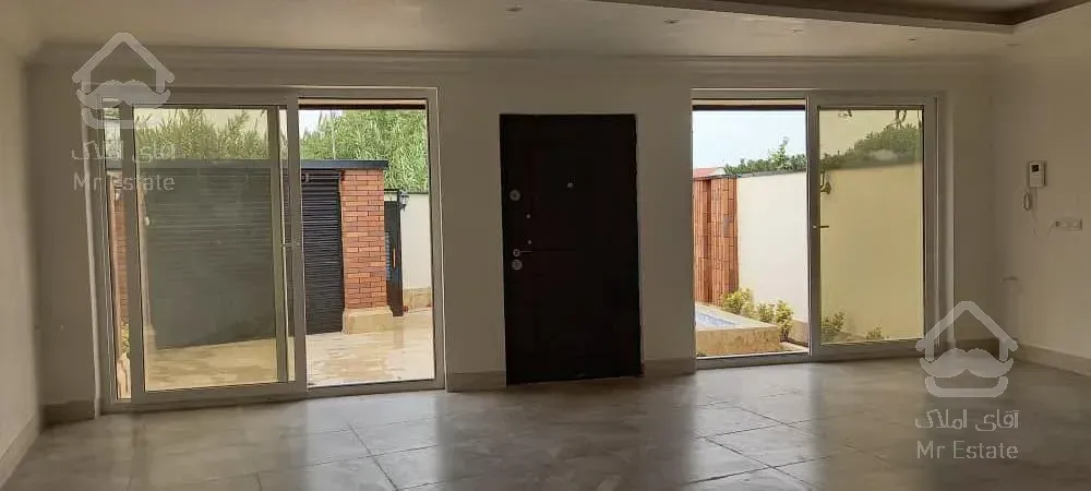 ویلا بسیار شیک و مدرن نزدیک دریا