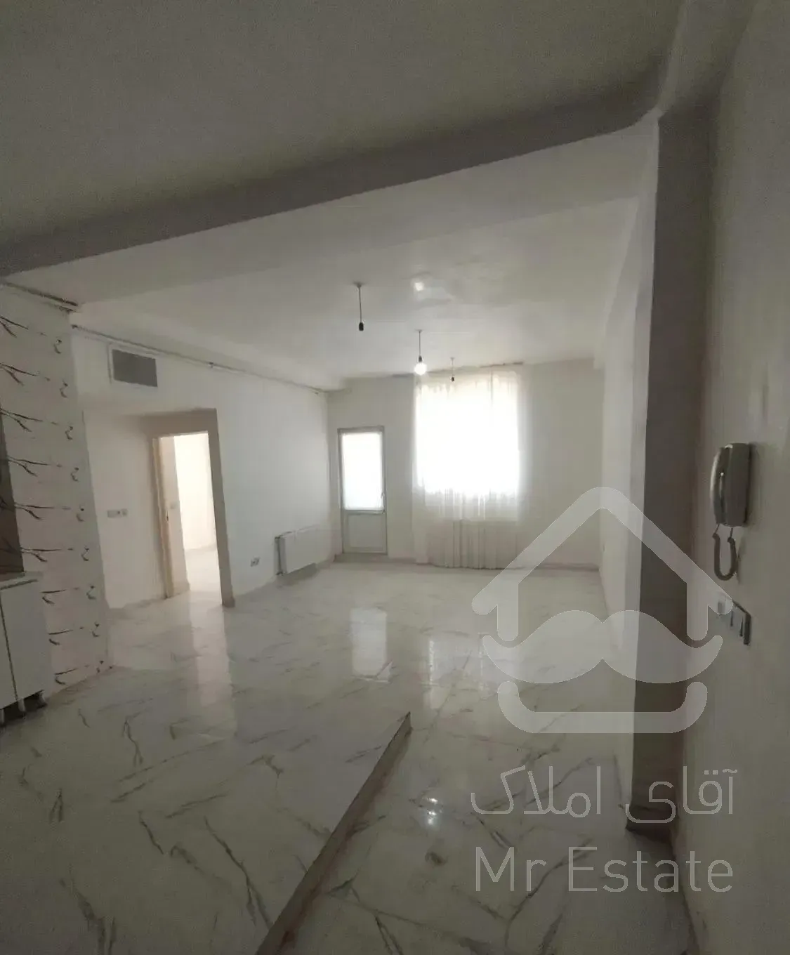 رهن آپارتمان ۱۰۵ متری ۲ خوابه