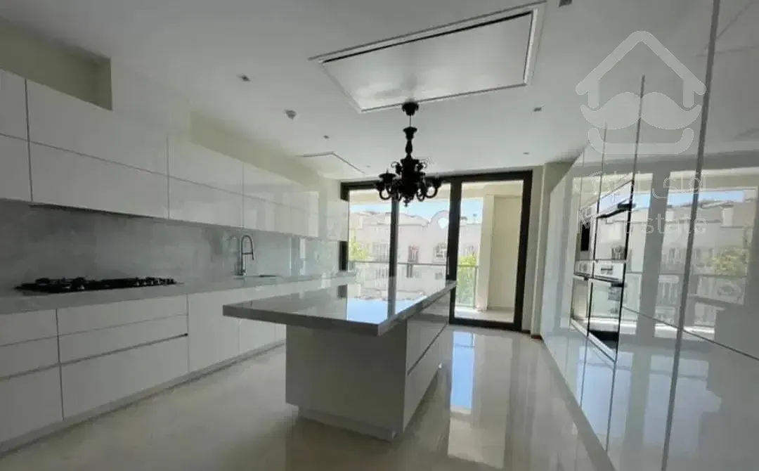 ۹۵ متر/ ویو ابدی/ سرمایه گذاری