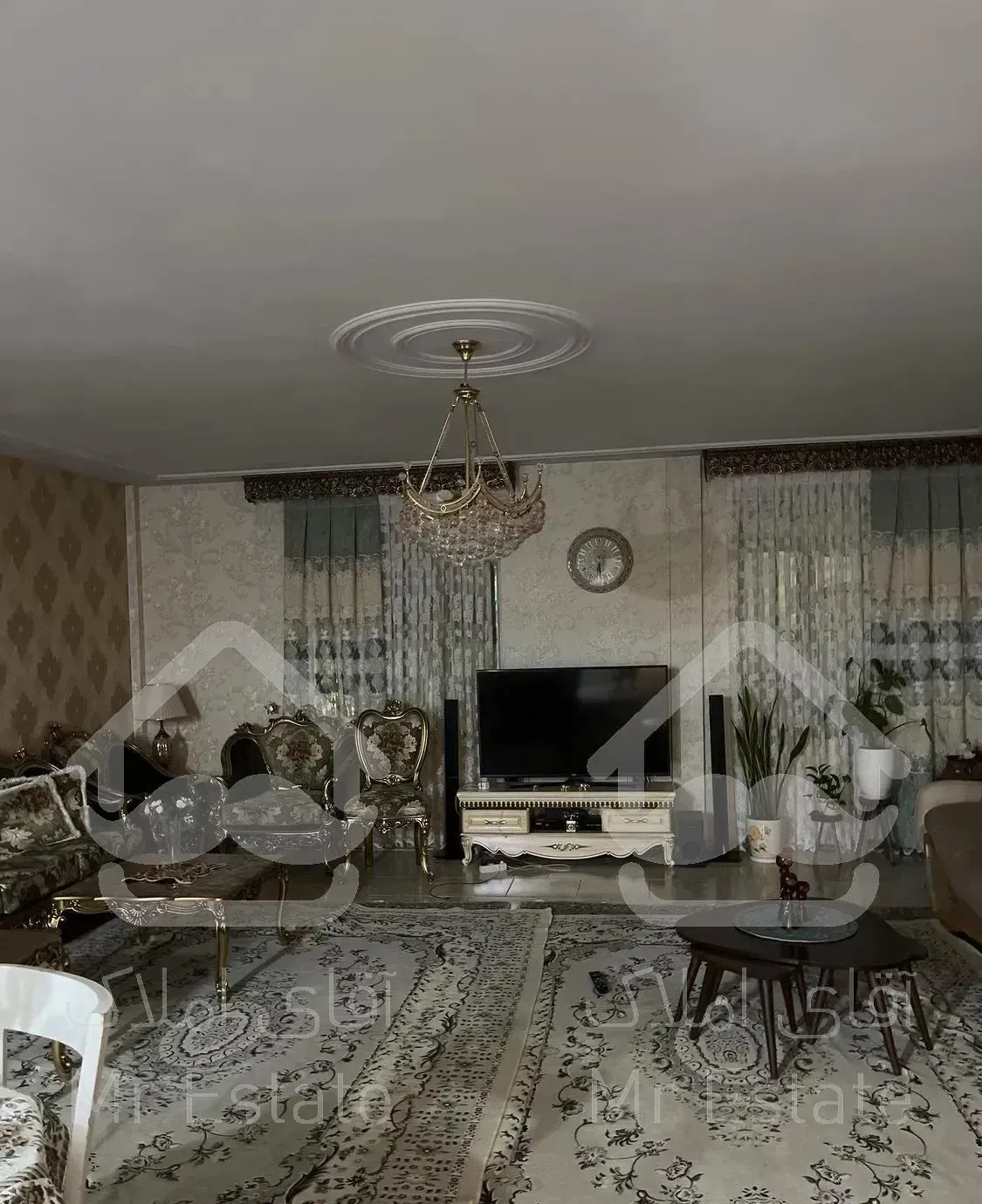 آپارتمان صد بیست متری