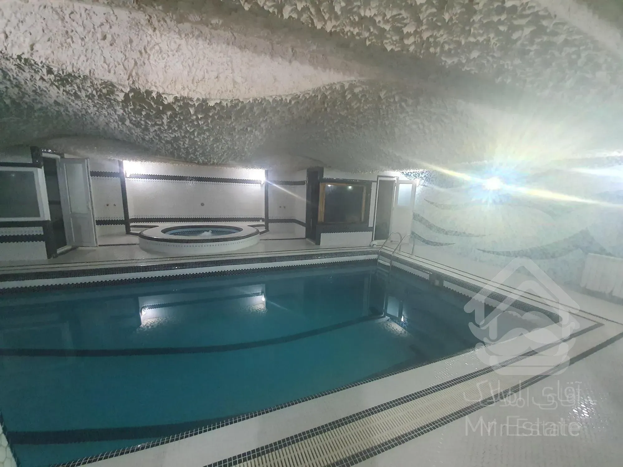 ۲۶۰ متر آپارتمان فوق‌العاده لوکس و زیبا