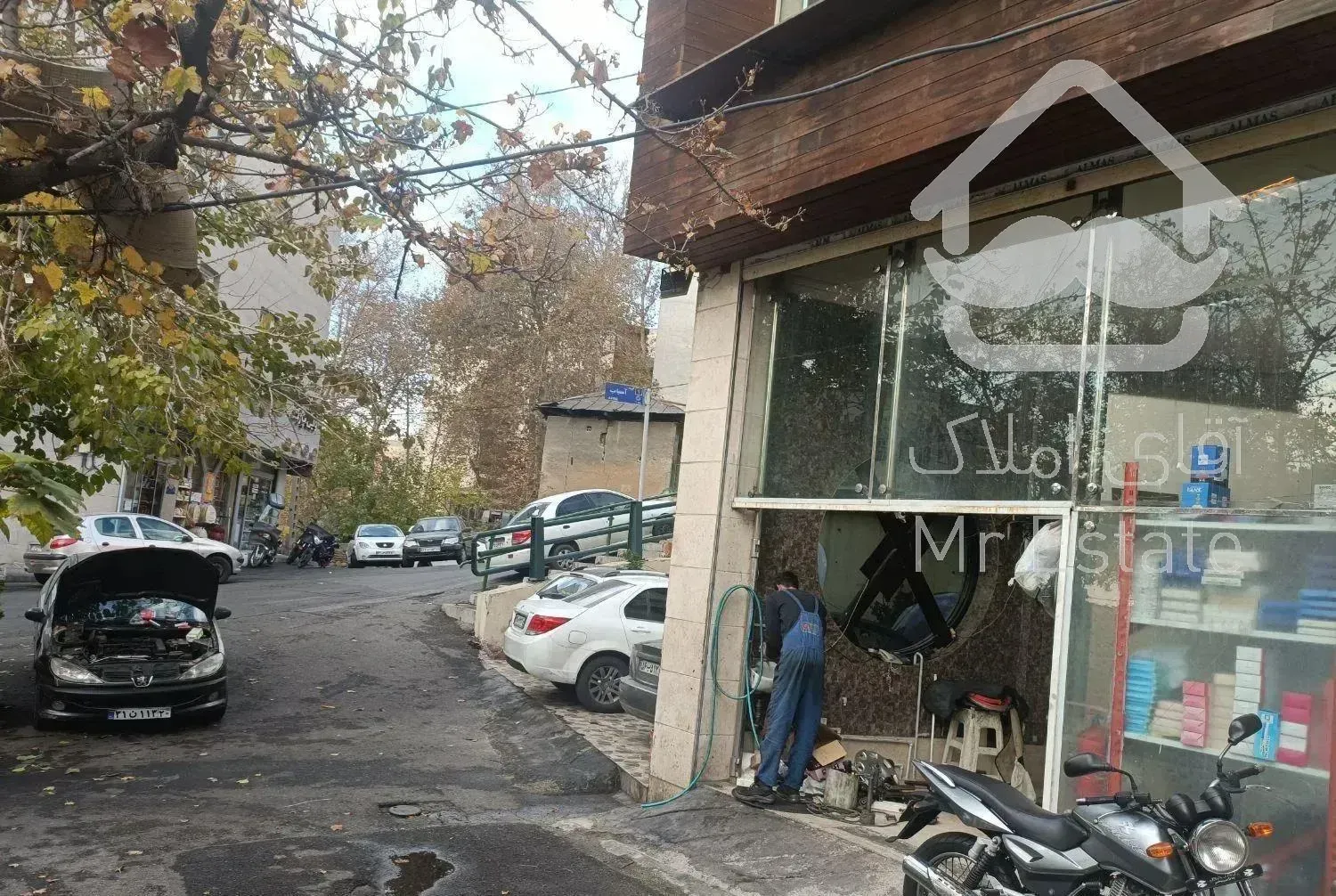 47 متر تجاری با انبار تجاری در دو طبقه