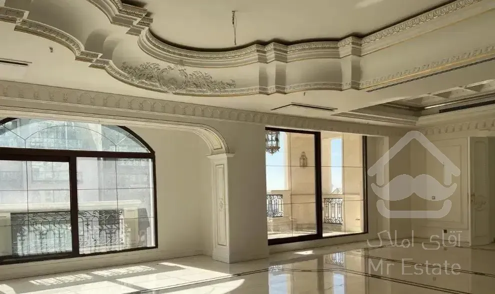 ۱۲۵ متری / ۳ خواب / سالن پرده خور قدی