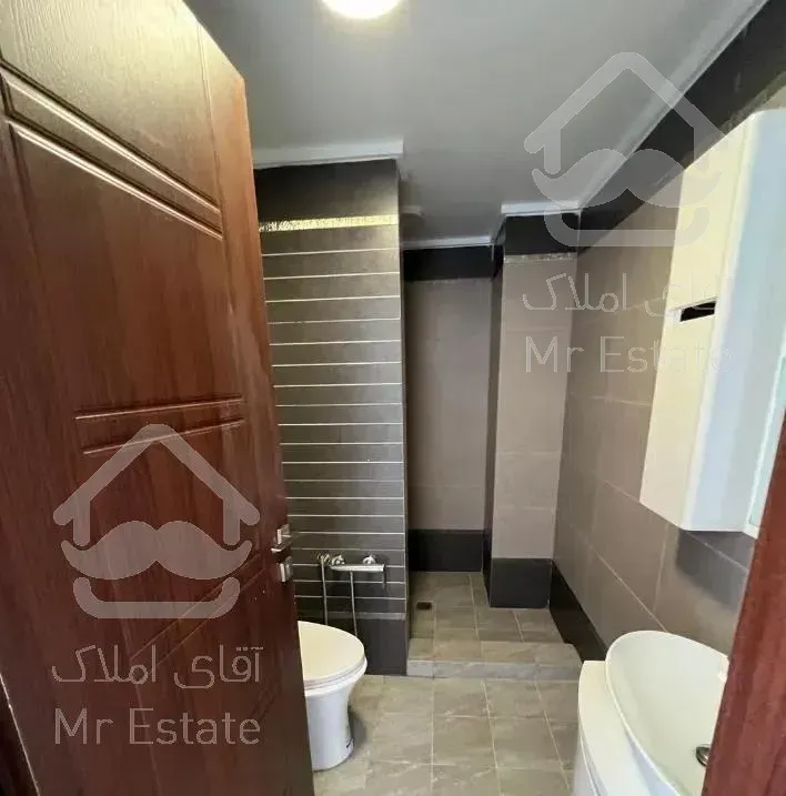 ۱۱۸متری۳خواب تکواحدی نوساز دهکده المپیک منطقه ۲۲