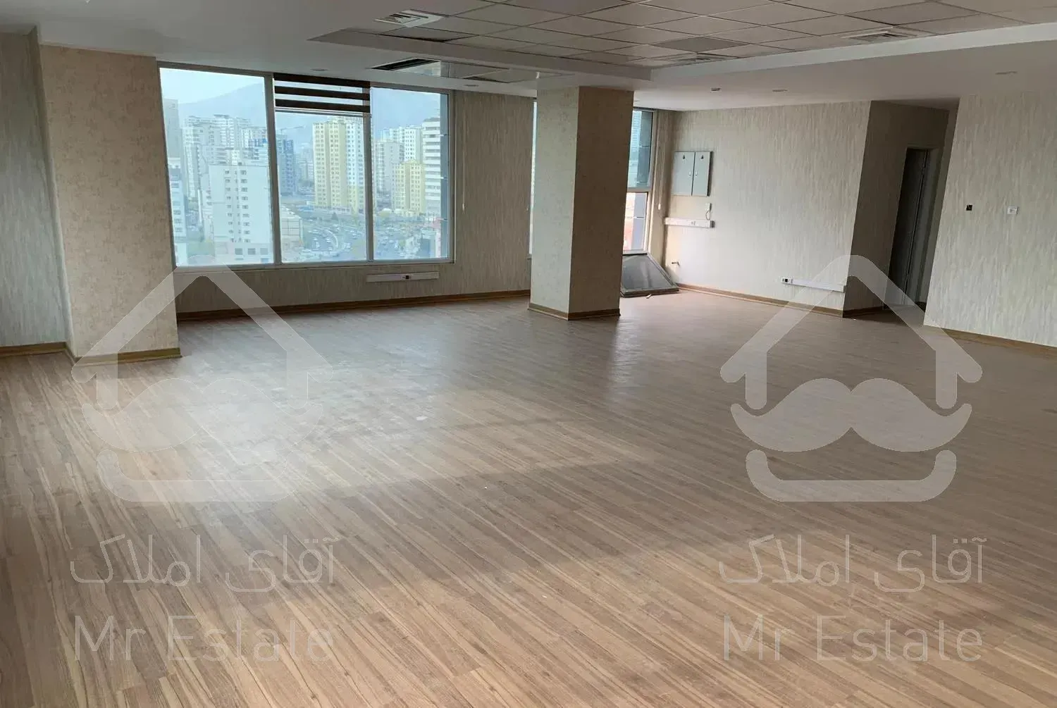 ۱۱۵ متر   واحد سند اداری