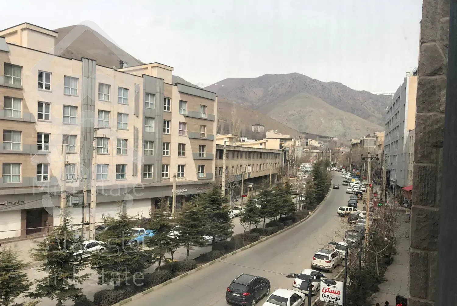 ۲۲۰ متر اپارتمان ویلایی با ۱۲۰۰ متر زمین در لواسان