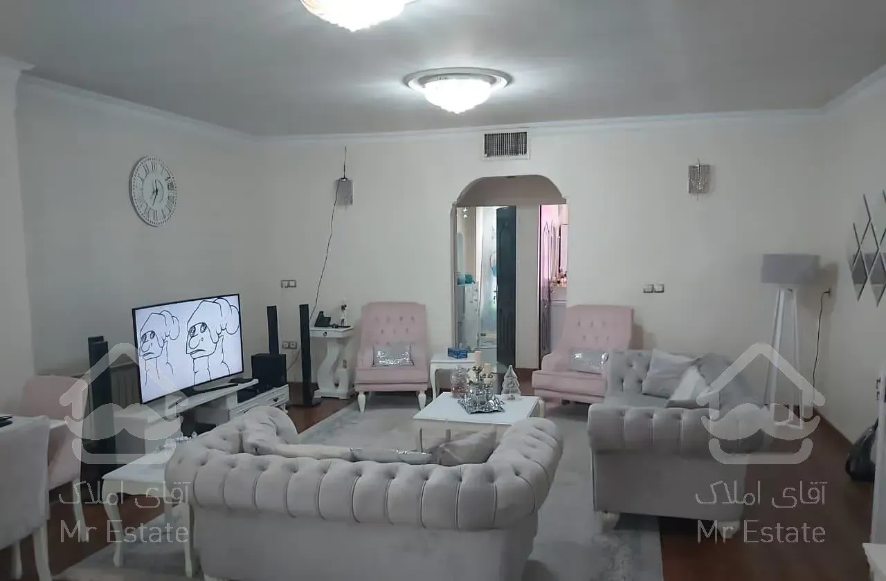 ۸۳ متر ۸ واحدی طبقه دوم پروانه