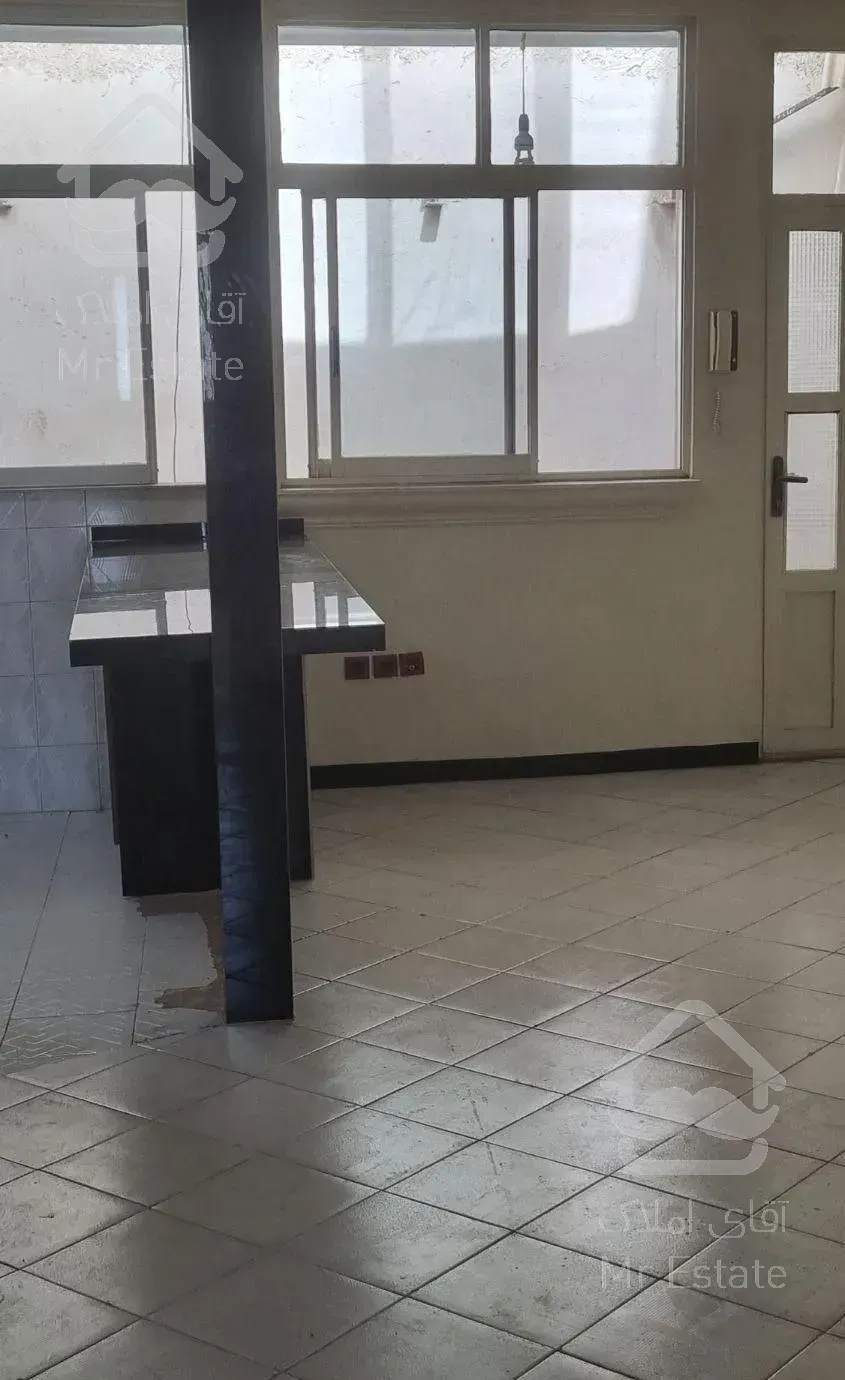 آپارتمان یک خوابه حدود ۸۰متر