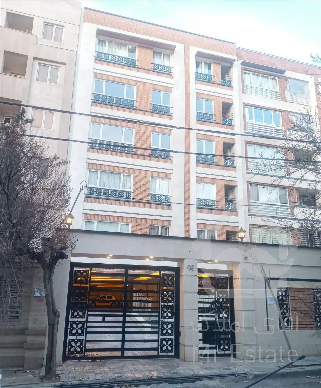 فروش آپارتمان ۱۳۰ متری ۳ خوابه