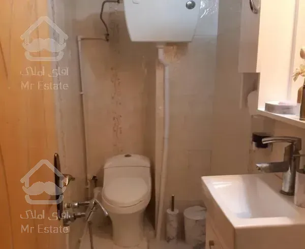 ۹۵ متری.همکف. فول امکانات.خیبان دقیقی