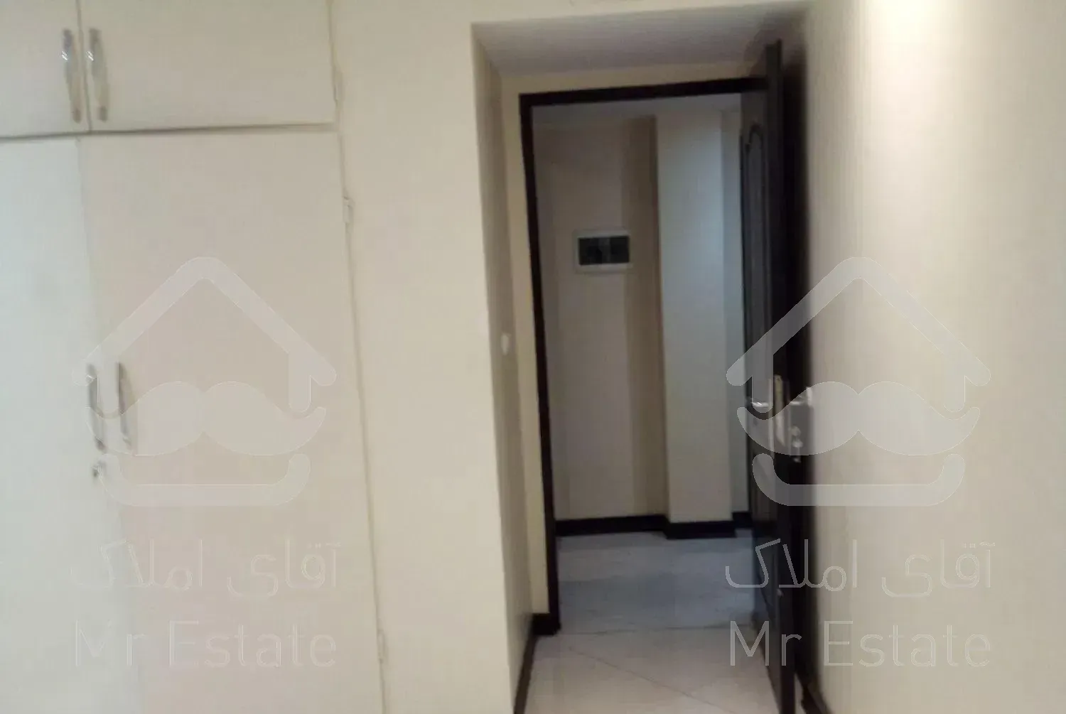 ۱۲۰متر ۲خوابه فول امکانات بنا۳ساله تکواحد