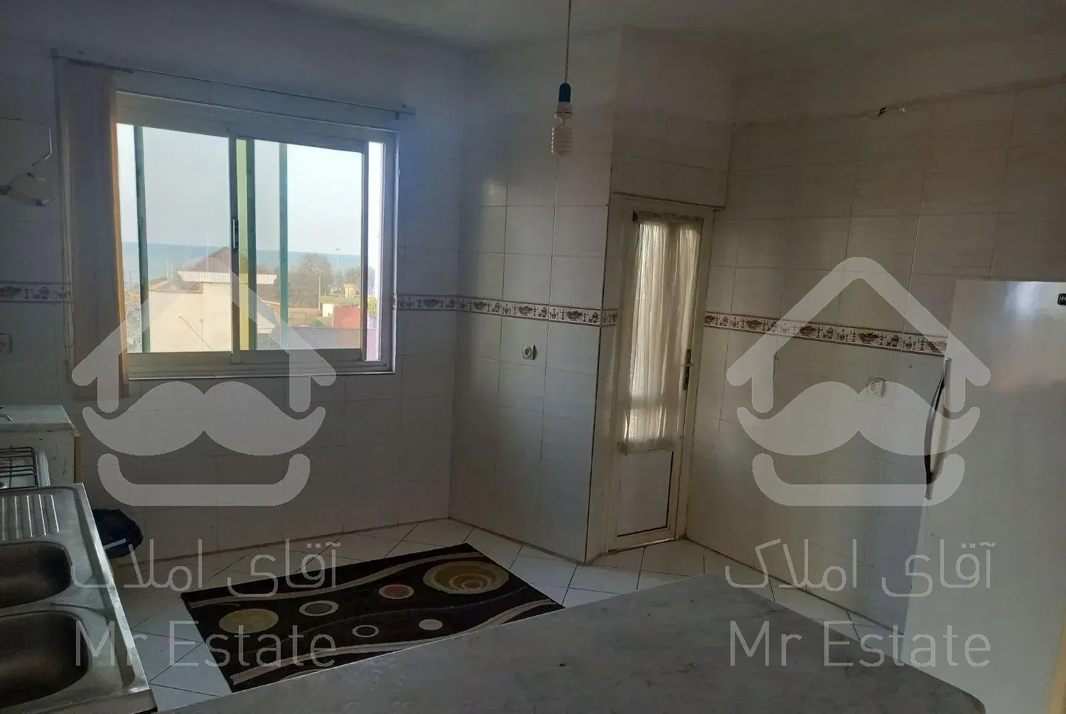 آپارتمان فول امکانات دوخوابه نزدیک دریا