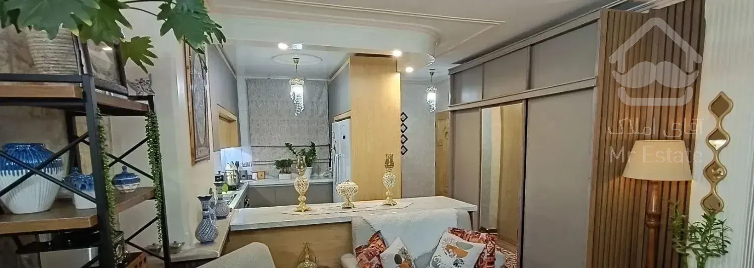 آدارتمان ۹۳ متری بازسازی شده