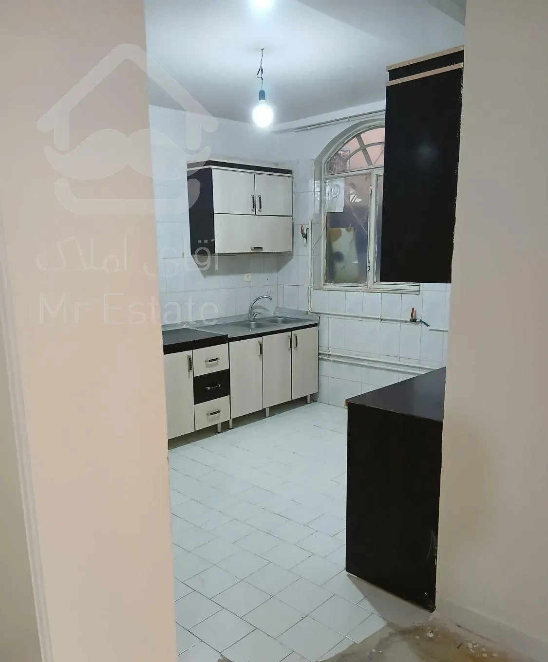 اجاره آپارتمان ۶۷ متری ۱ خوابه طبقه ۲