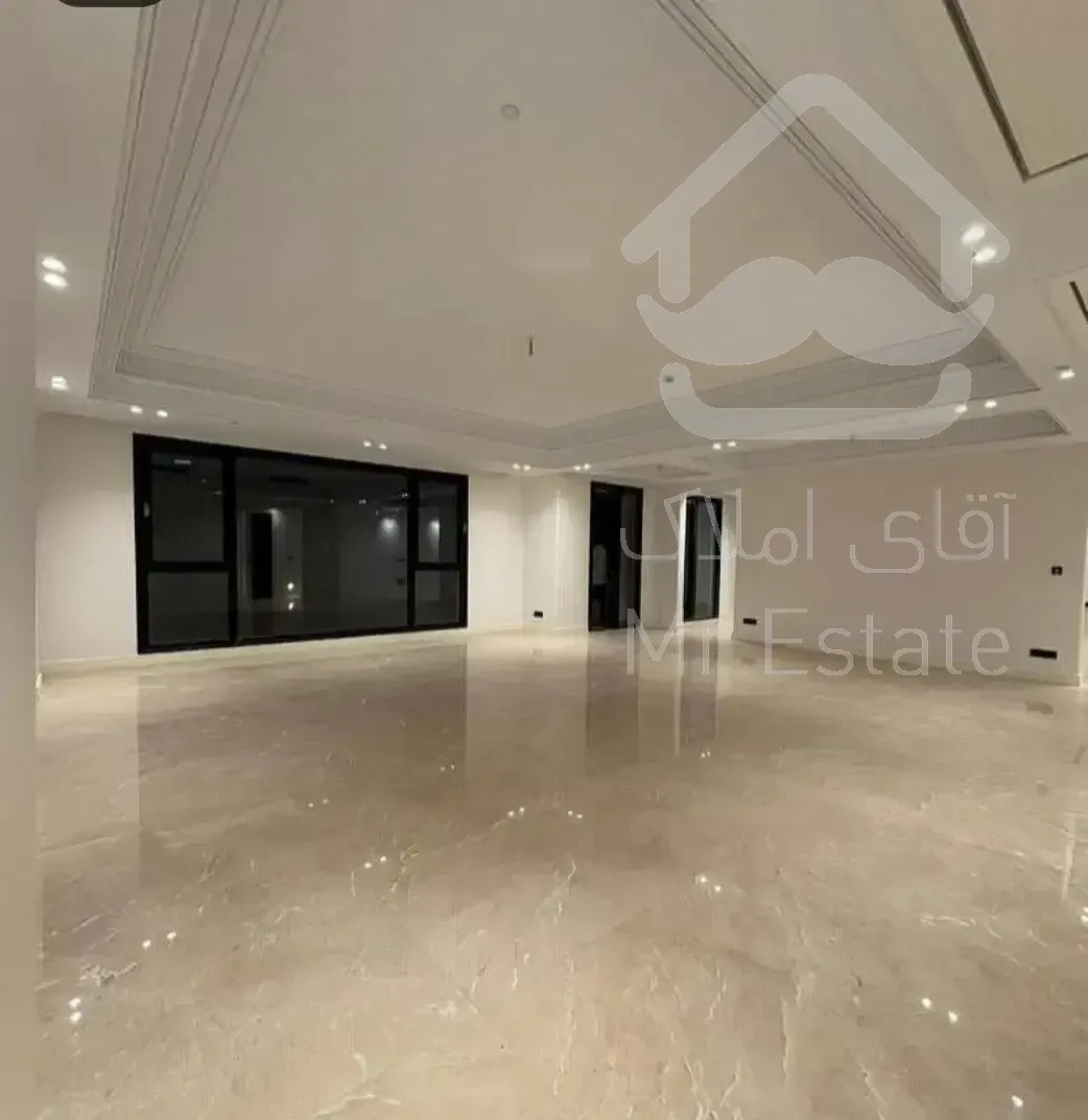 دروس/۲۰۰متر/تاپ لوکیشن/۳خوابه/فول مشاعات