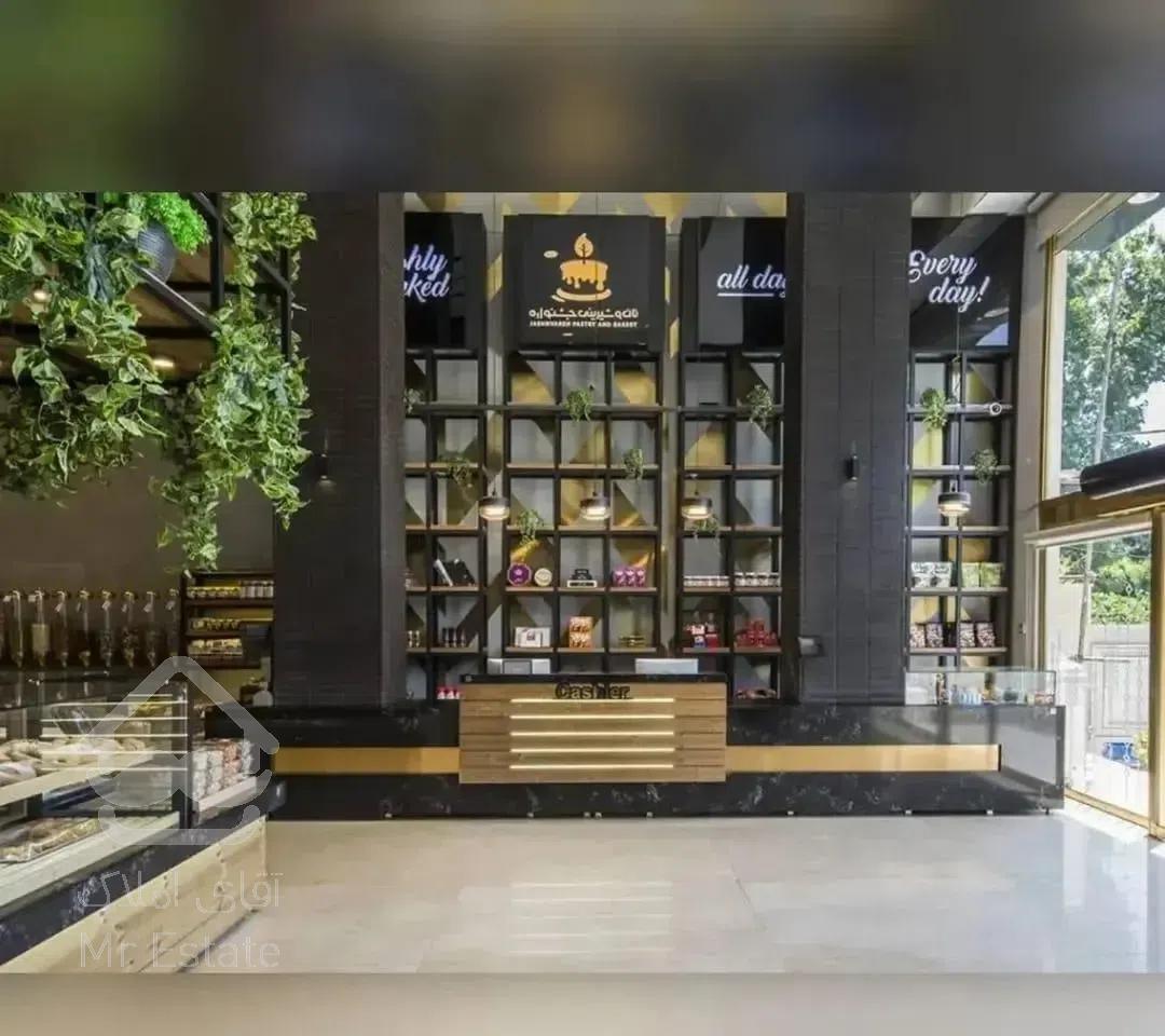 70 متر مغازه در  مرکز خرید فرشته الهیه