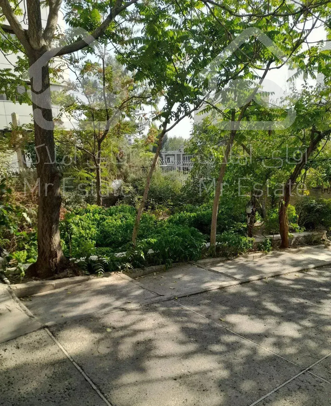 ۹۸متر آپارتمان