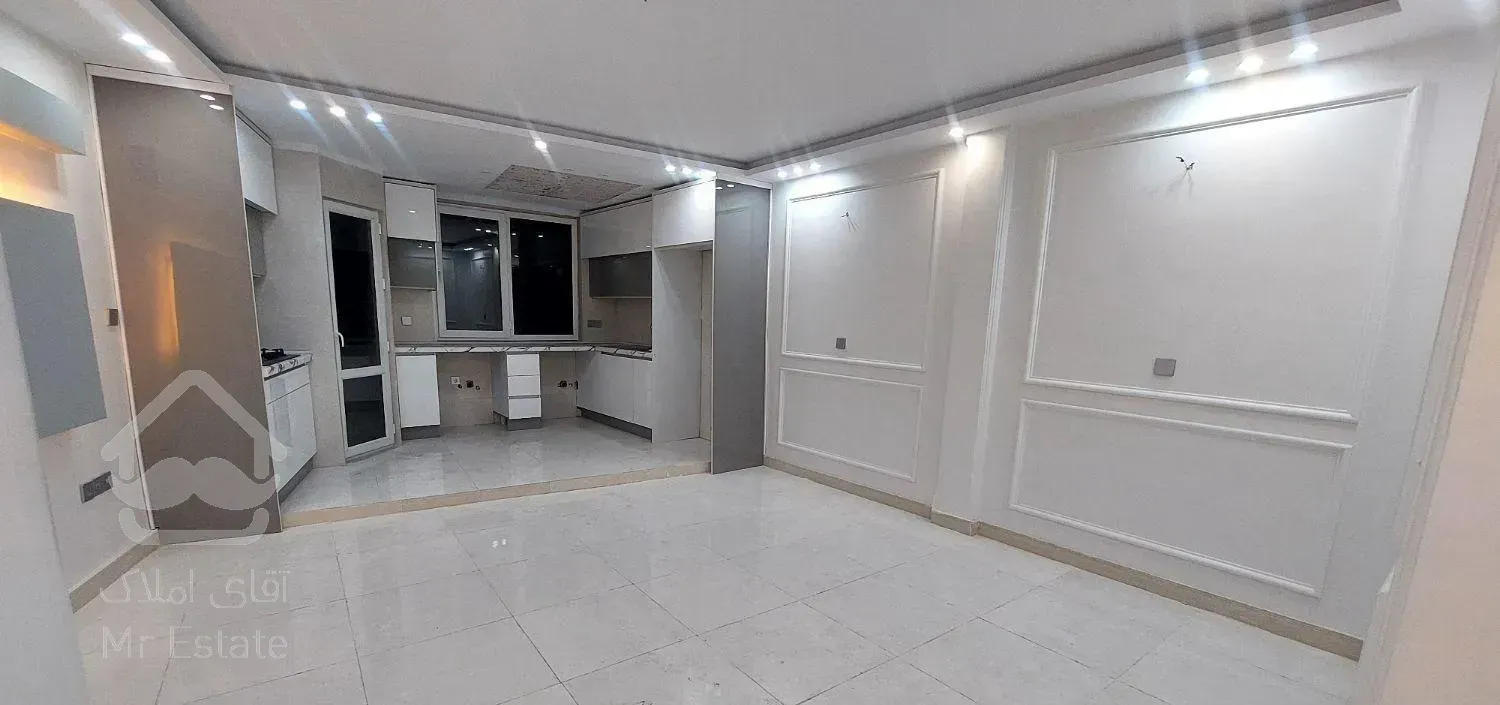 50متر/آذربایجان/همکف/حیاط در اختیار